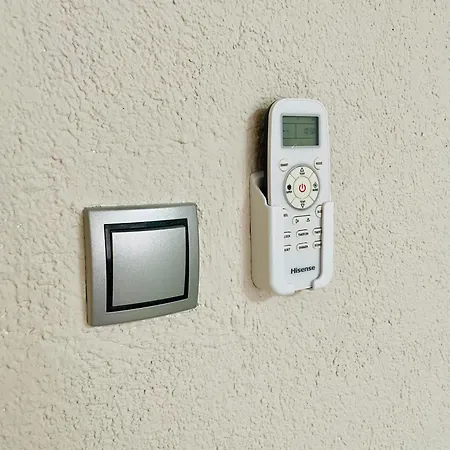 T&n Studio-center-free Parking,ac,train-bus Station