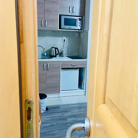 T&n Studio-center-free Parking,ac,train-bus Station Saraievo